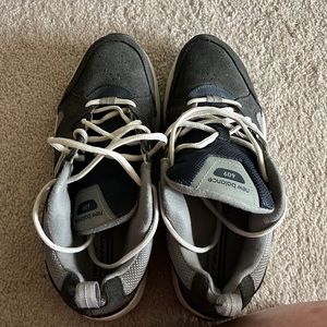 New balance men’s sneakers, size 9